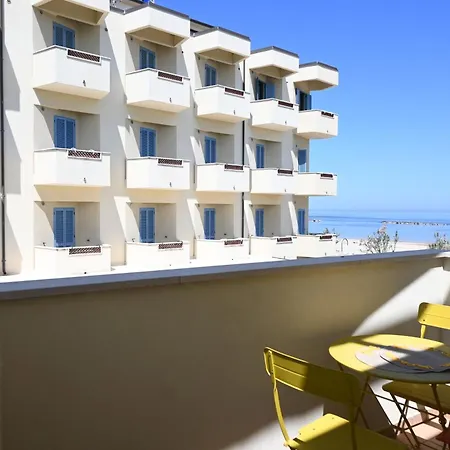 Se170 - Senigallia, Monolocale Vista Mare Con Aria Condizionata * Сенігаллія